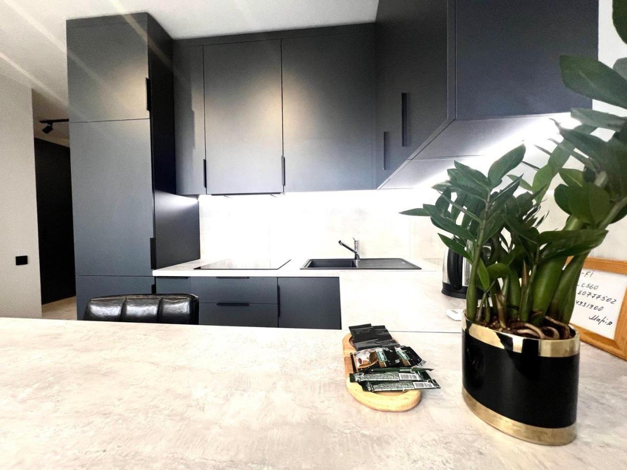 לבוב Apartments Vip Avalon מראה חיצוני תמונה