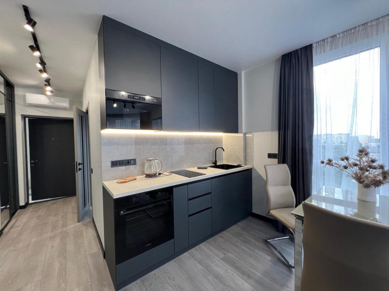 לבוב Apartments Vip Avalon מראה חיצוני תמונה