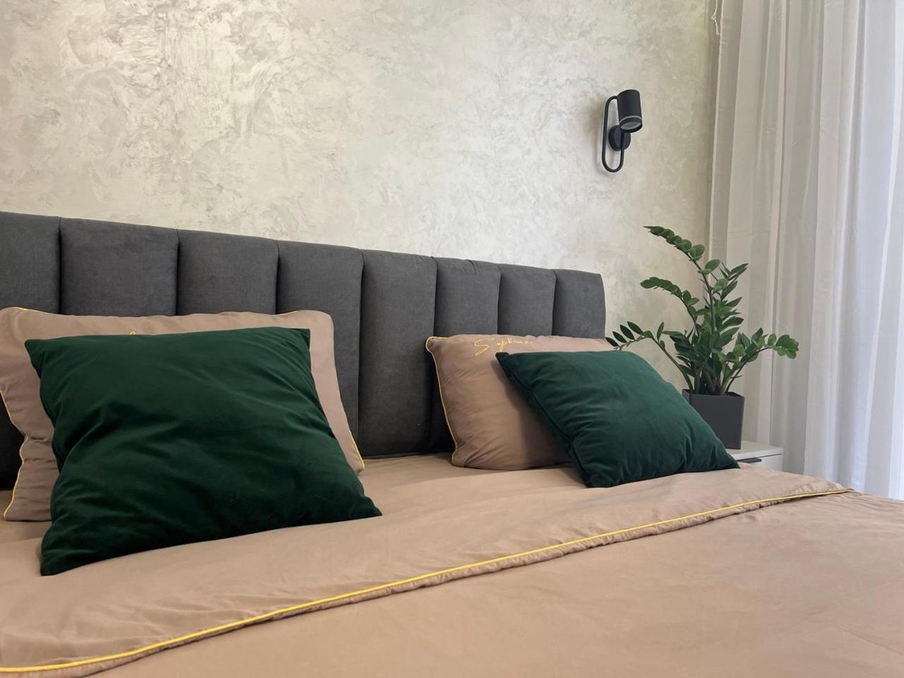 לבוב Apartments Vip Avalon מראה חיצוני תמונה